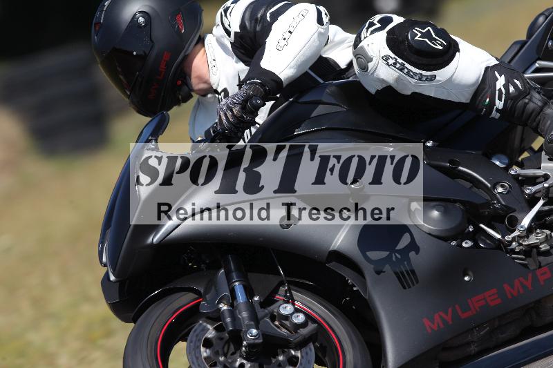 Archiv-2022/40 18.07.2022 Plüss Moto Sport ADR/Einsteiger/31